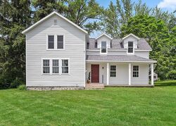 Pre-foreclosure in  Fulton St E Grand Rapids, MI 49546