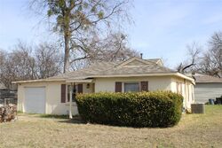 Pre-foreclosure in  S Redford Ln Fort Worth, TX 76108