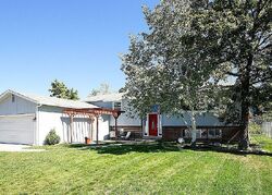 Pre-foreclosure in  S Hill Haven Ln Sandy, UT 84093