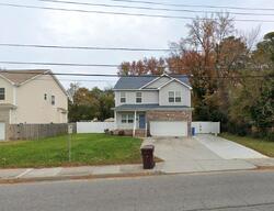 Pre-foreclosure in  Indian River Rd Chesapeake, VA 23325