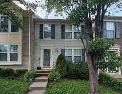 Pre-foreclosure in  Viewpoint Cir Dumfries, VA 22025