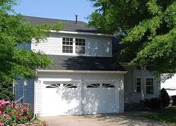 Pre-foreclosure in  Walnut Ave Chesapeake, VA 23325
