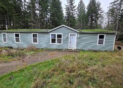 Pre-foreclosure in  E Alderwood Rd Belfair, WA 98528