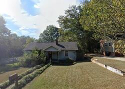 Pre-foreclosure in  Walnut Ave Anniston, AL 36201