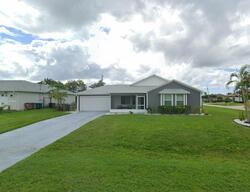 Pre-foreclosure in  Sw 41st Ter Cape Coral, FL 33914