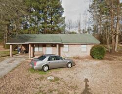 Pre-foreclosure Listing in Campground Rd LAUDERDALE, MS 39335