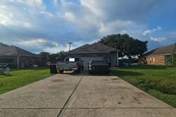 Pre-foreclosure in  Cezanne Dr Rayne, LA 70578