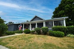 Pre-foreclosure in  2nd Ave Se Pine Island, MN 55963