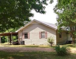 Pre-foreclosure in  ARKABUTLA DAM RD Coldwater, MS 38618