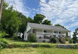 Pre-foreclosure in  Donaldson St De Soto, MO 63020