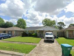 Pre-foreclosure in  Rancher Rd Kenner, LA 70065