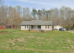 Pre-foreclosure in  Philadelphia Church Rd Lincolnton, NC 28092