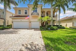 Pre-foreclosure in  Sw Bald Eagle Dr Palm City, FL 34990
