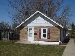  N 14th St, Dekalb IL