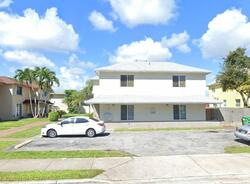 Pre-foreclosure in  Sw 103rd Ct Miami, FL 33157