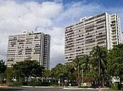 Pre-foreclosure in  N Country Club Dr  Miami, FL 33180