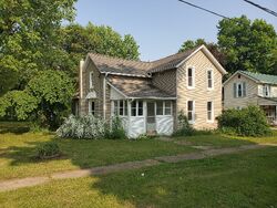Pre-foreclosure in  S WATKINS Perry, MI 48872