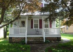 Pre-foreclosure in  Highland Ave Wayne, PA 19087