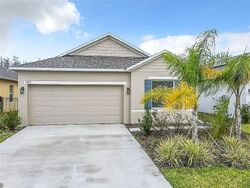 Pre-foreclosure in  Desert Rose Ave Kissimmee, FL 34746