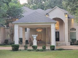 Pre-foreclosure in  MAYFIELD RD S Collierville, TN 38017