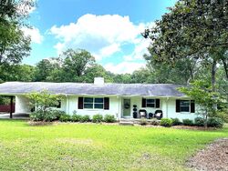 Pre-foreclosure in  Lenora Ln Andalusia, AL 36421