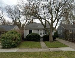 Pre-foreclosure in  Baxter Ave Madison Heights, MI 48071