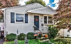 Pre-foreclosure in  Blackstone St Cumberland, RI 02864