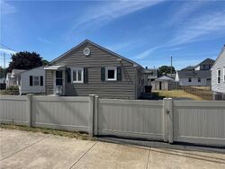 Pre-foreclosure in  Rhode Island Ave Pawtucket, RI 02860