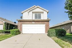 Pre-foreclosure in  Geneva Ln Fort Worth, TX 76131