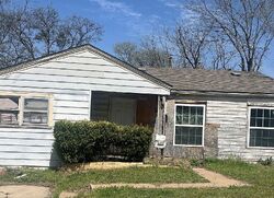 Pre-foreclosure in  Panola Ave Fort Worth, TX 76103