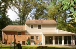Pre-foreclosure in  Newman Dr Aylett, VA 23009