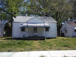 Pre-foreclosure in  Saint Mihiel Ave Norfolk, VA 23509