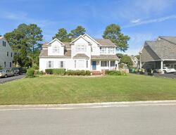 Pre-foreclosure in  WOODMAN TRACE LN Glen Allen, VA 23060