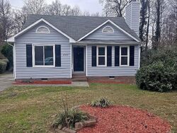 Pre-foreclosure in  Bannf Ct Raleigh, NC 27604