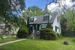 Pre-foreclosure in  Beaverland St Detroit, MI 48219