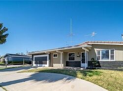 Pre-foreclosure in  5th St E Lancaster, CA 93535