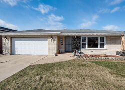 Pre-foreclosure in  Paxton Ave Calumet City, IL 60409