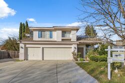 Pre-foreclosure in  Legacy Ct Salida, CA 95368