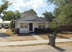 Pre-foreclosure in  Moores Lake Rd Dover, FL 33527
