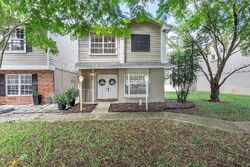 Pre-foreclosure in  Nw 36th Pl Fort Lauderdale, FL 33323