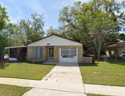 Pre-foreclosure in  Brookside Ave Kissimmee, FL 34744