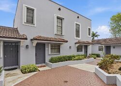 Pre-foreclosure in  Nw 11th St Hollywood, FL 33026