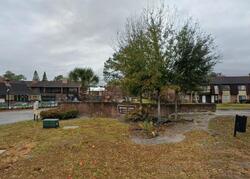 Pre-foreclosure in  Huntington Green Ct Orlando, FL 32839