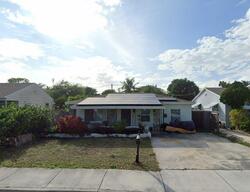 N M St, Lake Worth FL