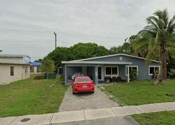 Pre-foreclosure in  Nw 4th Pl Fort Lauderdale, FL 33311