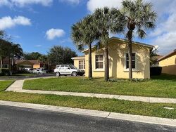 Pre-foreclosure in  GYPSUM PL West Palm Beach, FL 33413