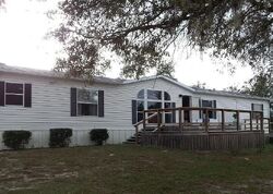 Pre-foreclosure in  Ne 137th Ct Williston, FL 32696