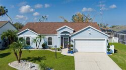 Pre-foreclosure in  6th Ave W Palmetto, FL 34221