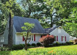  Hillview Dr, Thomaston GA