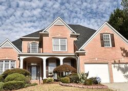 Pre-foreclosure in  Commons Gate Bnd Norcross, GA 30092